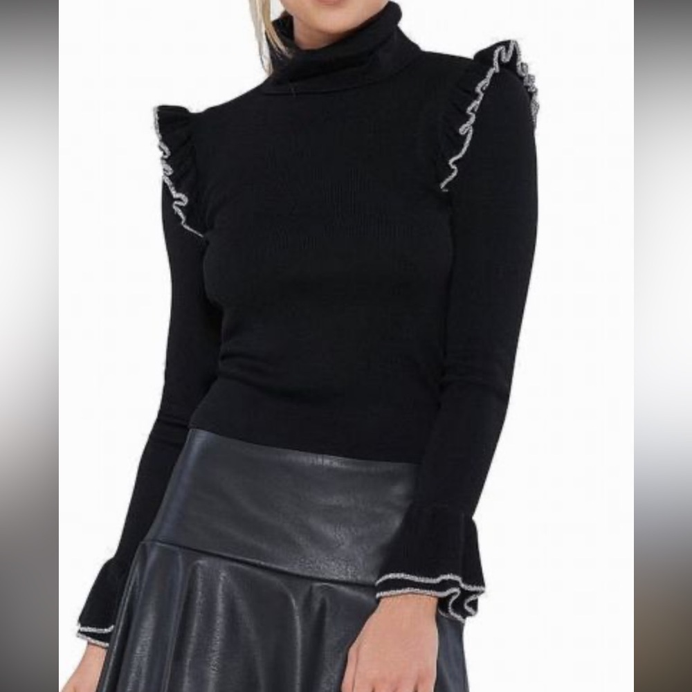 Willow & clay sweater size small black silver ruffle turtle neck